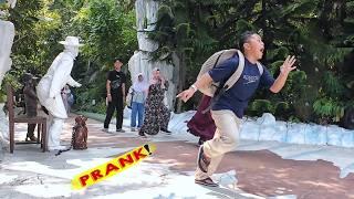 #cowboy_prank so funny. You could not control your laughs This video just for laughs