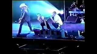 Stone Temple Pilots - Dead & Bloated (with Chester Bennington) 20.10.2001