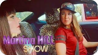 Larissa und Rebecca im Drive In - BFFs gehen durch dick und dünn | Die Martina Hill Show | SAT.1 TV