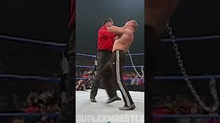 Brock Lesnar CHOKESLAMMED 