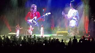 Lana Del Rey and Julia Jacklin - Don't Know How To Keep Loving You (Live in Denver)