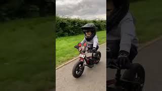 Stunt riding motorbikes - learning bike skills with @RockstarHarley 