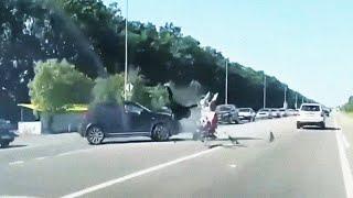 #005 A compilation of crashes with motorcycles in Russia