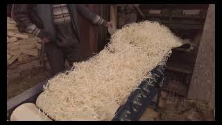 Испытание оборудования для древесной шерсти (4К) #древеснаяшерсть  #производствостанков #щитнастила