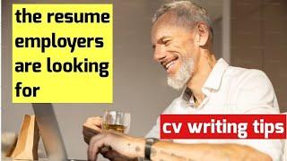 What you Should NEVER add on your Resume/CV to get a Job Fast