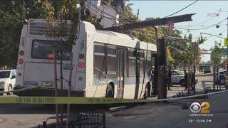 NYPD: Man hijacks MTA bus with fake gun