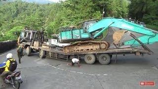 this truck is broken !! due to pass through the mountain path in Indonesia