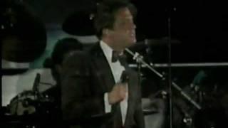 Luis Miguel - Toda Una Vida (En Vivo Estadio Azteca 2002)