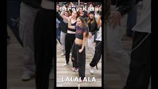 K-pop in public - Stray Kids “LALALALA”!