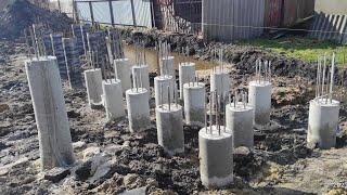 Буріння і заливка паль у вологонасичених грунтах Методом видавлювання води,тиском бетону із дна палі