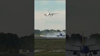 Crash avoided at Austin airport - MSFS