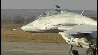 МиГ-29 полеты в Старконе //MiG-29 flights at the Starokostiantyniv  airbase