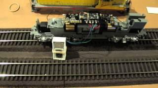 HO Athearn GP9 Part 2: LokSound Select w/Sugar-Cube Speakers