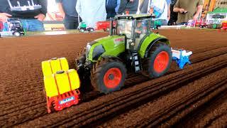 R/C Tractors in Field work