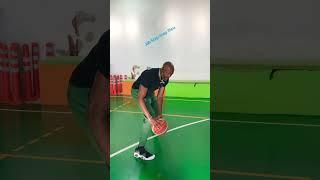 Bouball workout Episode 3: 5 best ever Triple Threats moves on the catch ( Coach Bouli)