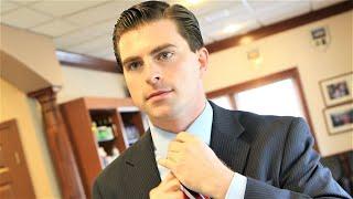 Classic Men's Barbering - GQ Business Cut - How To Style Men's Hair with Gel