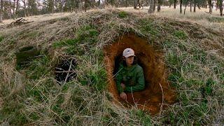 Building Bushcraft Hobbit Hole Survival Shelter | Fire Place, Earth Walls | Stealth Shelter Solo |