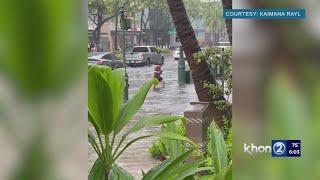 ‘It was so crazy,’ heavy rain leads to flooded roads in Waikiki