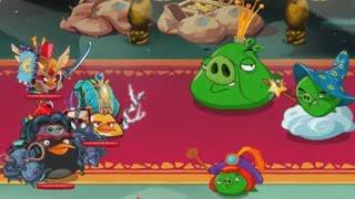 Angry Birds Epic: "New Helms!" Red, Chuck, & Bomb Vs. King Pig's Territory Gameplay