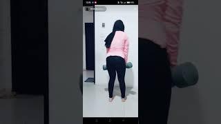 kak Dhini live lagi challenge angkat barbel kelihatan bokong gede nya #live#tiktok