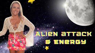 Jenny Live - Alien attacks / Energy