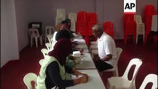 Opposition presidential candidate Ibrahim Mohamed Solih cast vote