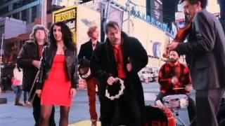 Ukrainian Music in New York: Jewish Rock group performs famous Ukrainian song on Times Square