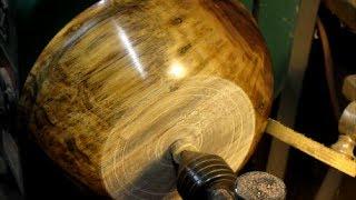 #25 Bowls from Logs, Part 5 Finishing the Boiled Walnut Bowl