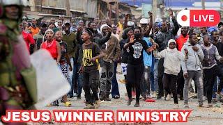 LIVE: Angry Kenyans storm Jesus Winner Church after Ruto's Ksh 20M donation!!