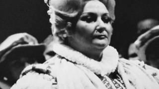 Montserrat Caballé sings the mad scene from Il Pirata