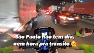 Fazendo o velho caminho na madrugada