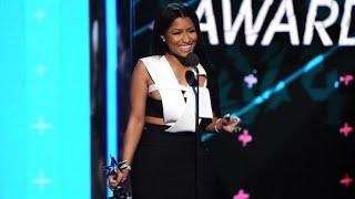 Nicki Minaj win Viewers choice award At Bet