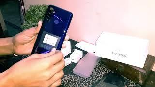 Realme 5 Unboxing & First Look - Best Value for Money