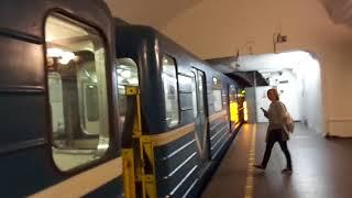 Метропоезд Санкт-Петербурга 8-87: метровагон Ема-502, б. 6560 - 1 линия (01.06.18)