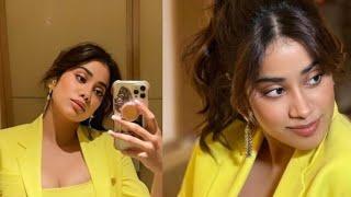 Bollywood actress jhanvi Kapoor hot sexy bikini  photo collection#celebrity#outfit #jhanvikapoor