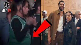 Jayson Tatum's "GF" Ella Mai Spotted With A Baby Bump During His Championship Celebration! 