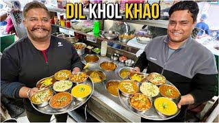 Sonu Monu ki UNLIMITED 9-in-1 Desi Thali | Punjabi Street Food India