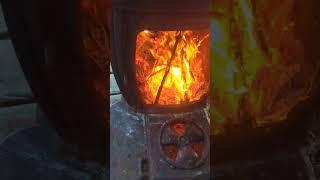 Fiery Satisfaction  #ASMR #oddlysatisfying #diet #castironcooking