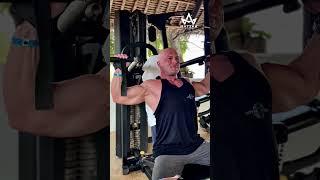 Zanzibar Chest & Shoulders Workout in 35 C