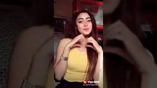 Gadis sexy dugem remix sendirian di kamer