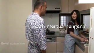 Ayah mertua minta cis saat aku sedang cuci piring