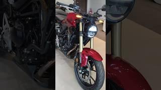 Honda CB300R (2025) Pearl Spartan Red #cb300r #hondamotorcycles #shorts #viralreels #ytshorts