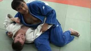 Kazure Kesa Gatame