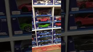 Looking at some Maisto 1:18-scale cars! (at Sam's Club)