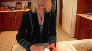 Betty's Quick Tip 4--How to Determine Whether an Egg is Boiled or Raw