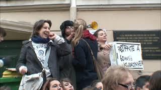 Blocus devant un lycée, la tension monte