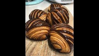 7-ingredient Chocolate Croissant - CRUNCHY DEFINED LAYERS.