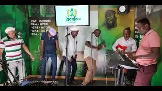 Aram wachira at Iganjo FM Show hear that Piano Bass Line very Dangerous   moto moto