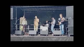 Sounds of Wadada  - Mr Know It All - Live [ Leutje Festival ]