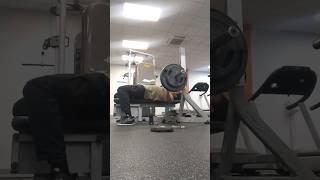 120kg x6 bench press (best ever bench pr!!!!!!)